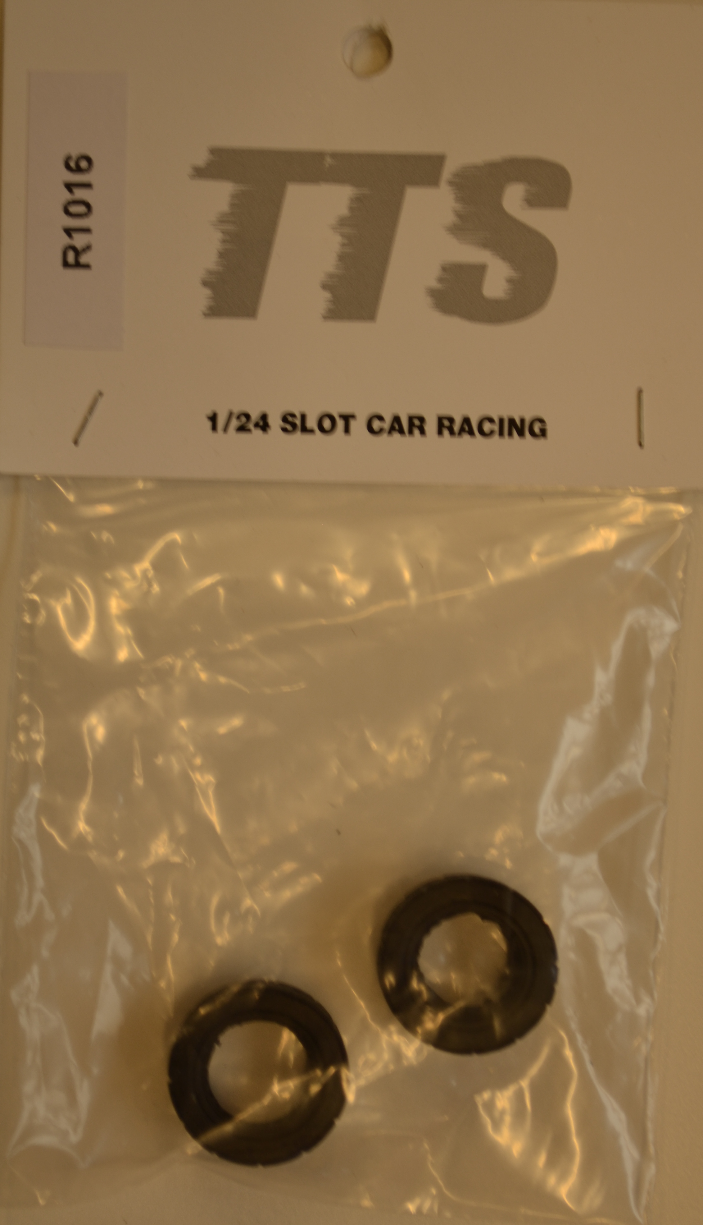 R1016 TTS Front rubber tires for escort MK1 type "c" shore 25