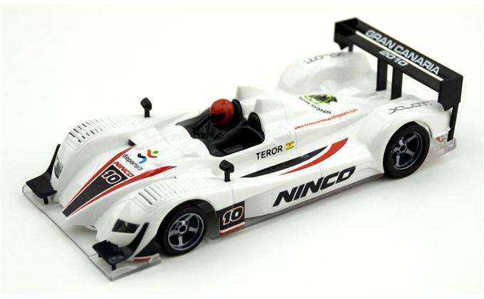 50571 Acura (Ninco world cup 2010) LTD. ED.