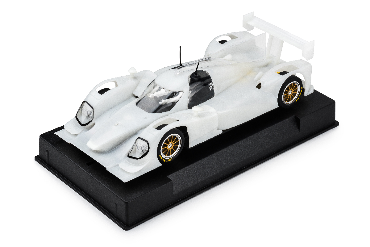 SICA39z Lola B12/80 Unpainted White Kit