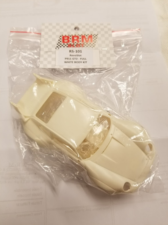 RS-101B Revo Slot 1:32 scale Porsche 911 GT2 white body kit.