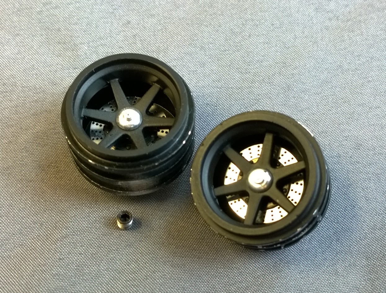 Wheels & Tires & Wheel Inserts